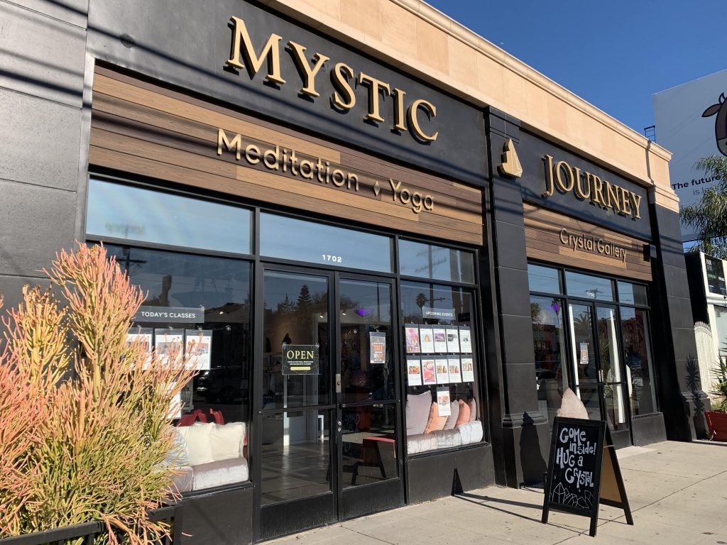 米国 アメリカ メディテーション マインドフルネス 市場 調査 Mystic Journey Yoga の画像